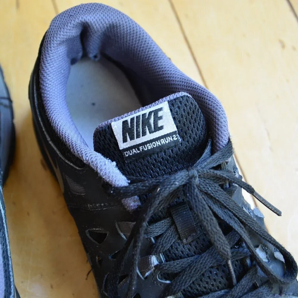 Nike Shoes Size 5.5Y